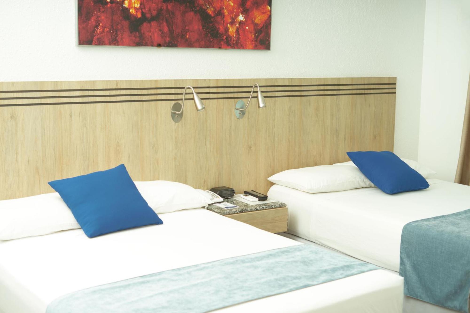 Hotel Mar Azul Manta Exteriör bild