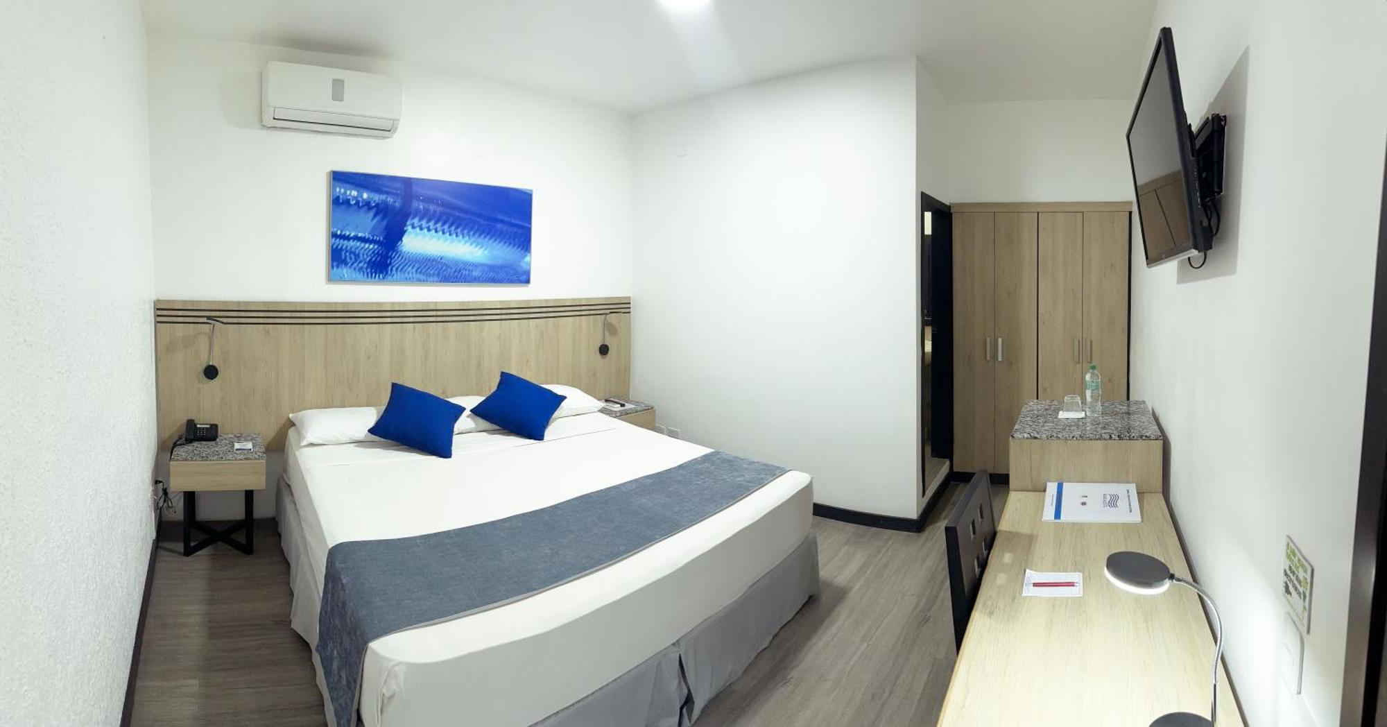 Hotel Mar Azul Manta Exteriör bild