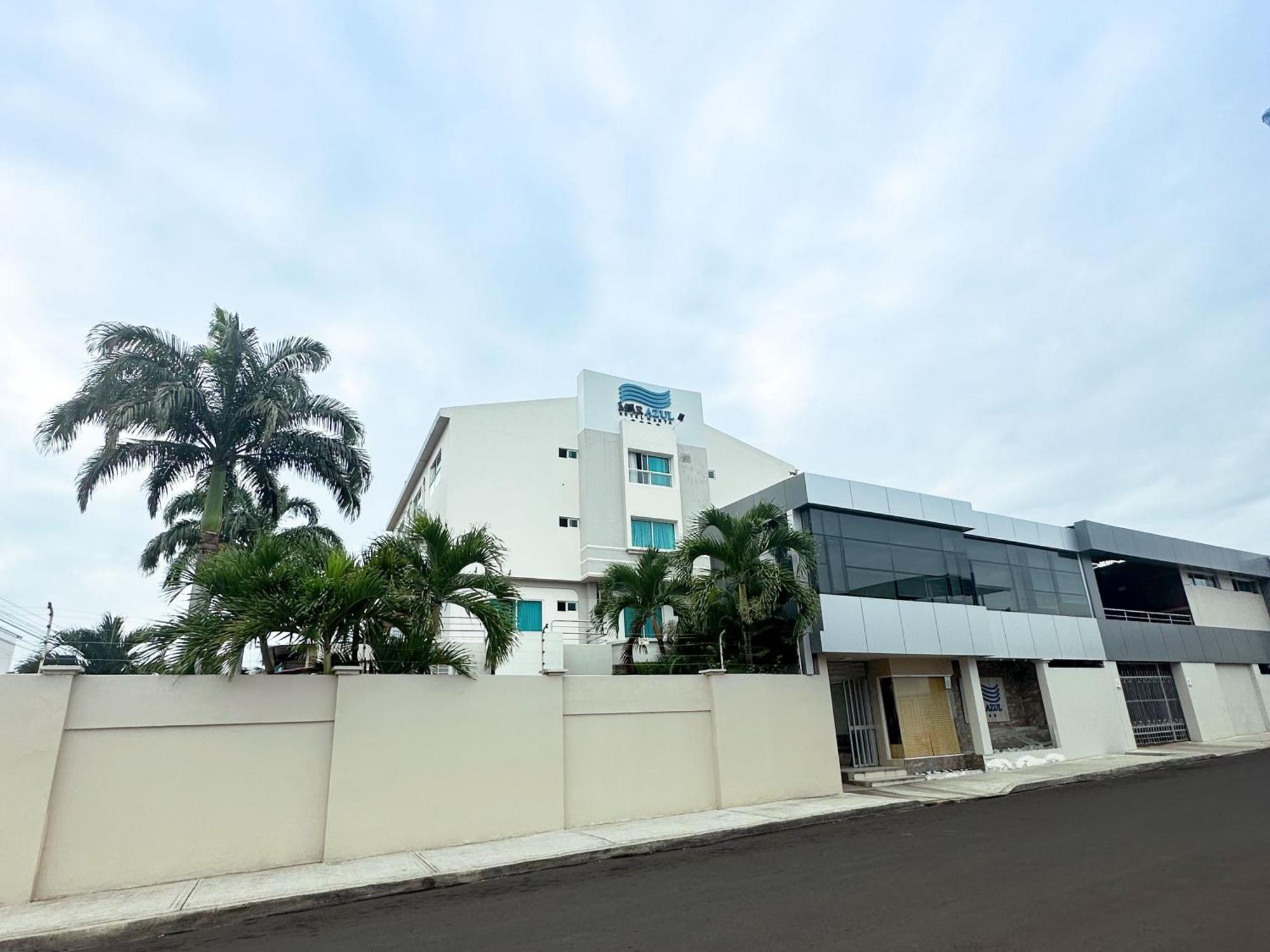 Hotel Mar Azul Manta Exteriör bild