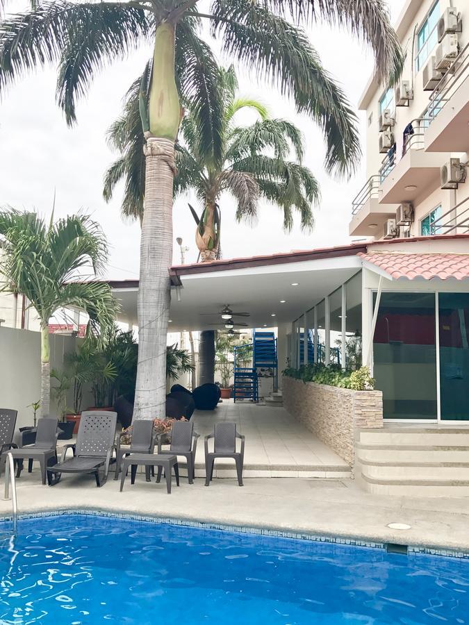 Hotel Mar Azul Manta Exteriör bild