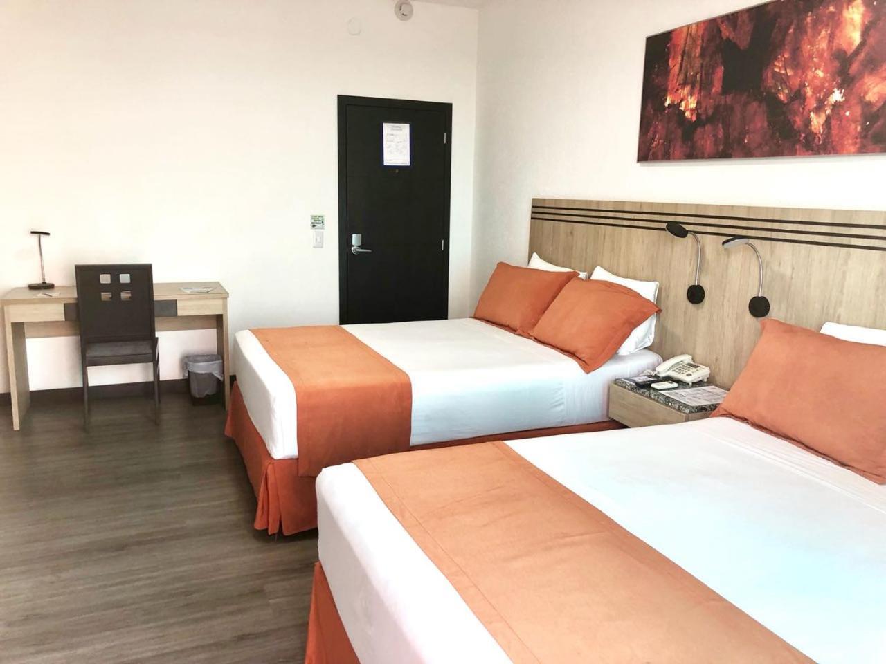 Hotel Mar Azul Manta Exteriör bild
